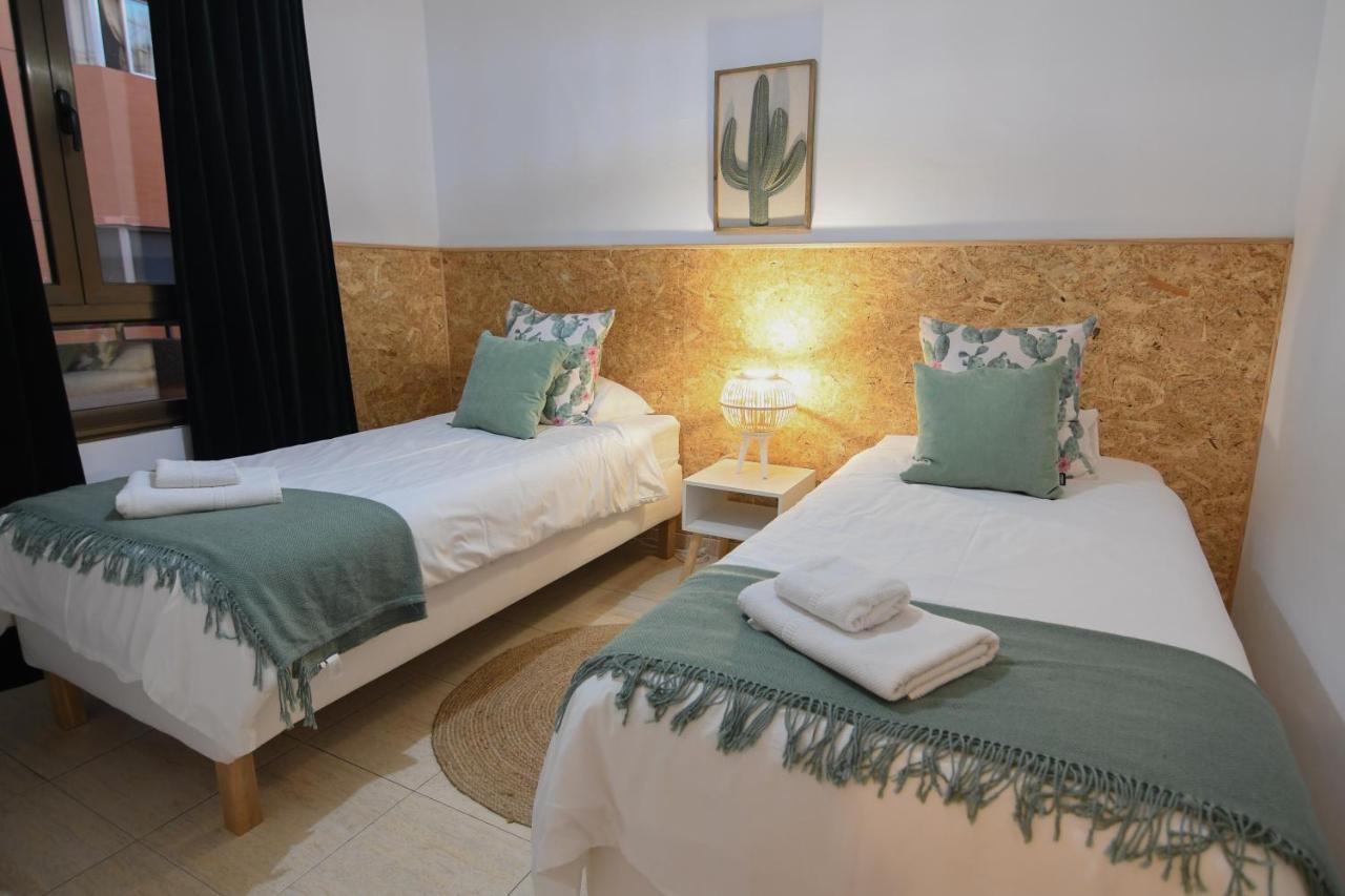 Near The Beach - 3Bed - 2Bath - Wifi Las Palmas de Gran Canária Exterior foto